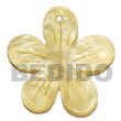 Handmade 40mm yellow flower hammershell pendants Shell Pendant