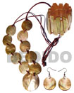 10 pcs. 35mm round brownlip shells & 1pc.